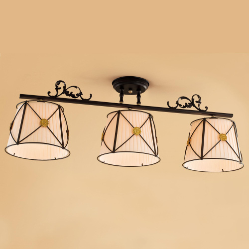 Citilux Дрезден CL409231 Светильник с бежевыми абажурами Citilux Дрезден CL409231 Светильник с бежевыми абажурами