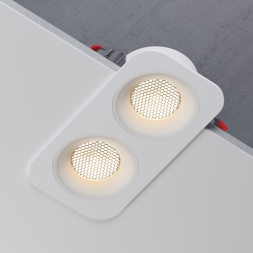 Светильник встраиваемый светодиодный с антибликовой решеткой Tetro 20W 3000K белый IP44 15277/LED фото 3 Светильник встраиваемый светодиодный с антибликовой решеткой Tetro 20W 3000K белый IP44 15277/LED фото 3