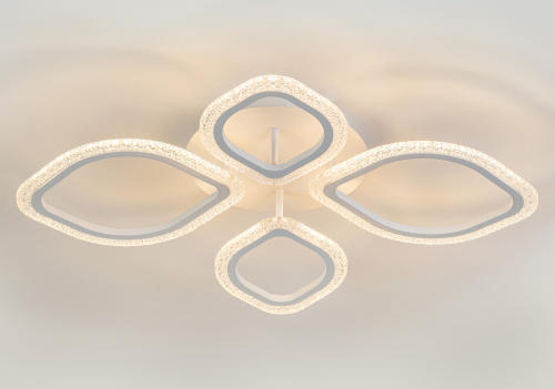 Потолочный светильник Escada 10251/4 LED*70W White фото 4 Потолочный светильник Escada 10251/4 LED*70W White фото 4