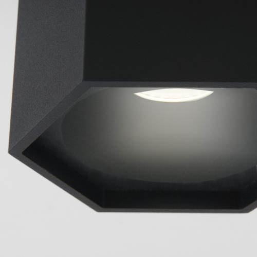 Накладной светодиодный светильник 25037/LED фото 2 Накладной светодиодный светильник 25037/LED фото 2