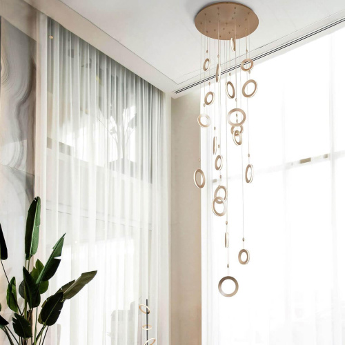 Подвесная светодиодная люстра Favourite Jongleur 4322-20P Подвесная светодиодная люстра Favourite Jongleur 4322-20P