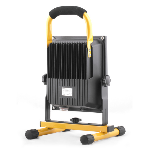 Светодиодный прожектор Feron LL-915 переносной с зарядным устройством IP65 50W 6400K фото 3