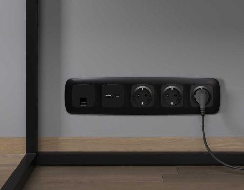Комплект механизма компьютерной розетки RJ-45 экранированной с автоматической защитной шторкой OMEGA Черный матовый QUANT (OP8120, VM185) MO812005 фото 3