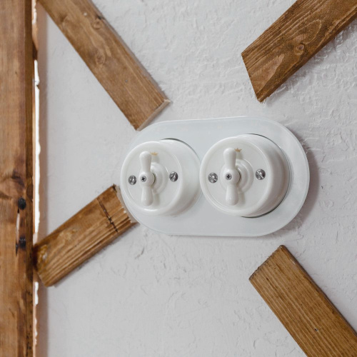 Переключатель/выключатель одноклавишный белый Ретро W5612001 фото 7