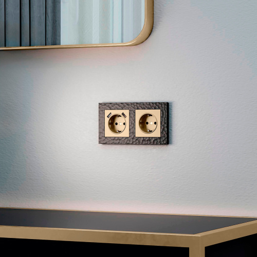 Рамка из поликарбоната на 2 поста Hammer черный W0022408 фото 5 Рамка из поликарбоната на 2 поста Hammer черный W0022408 фото 5