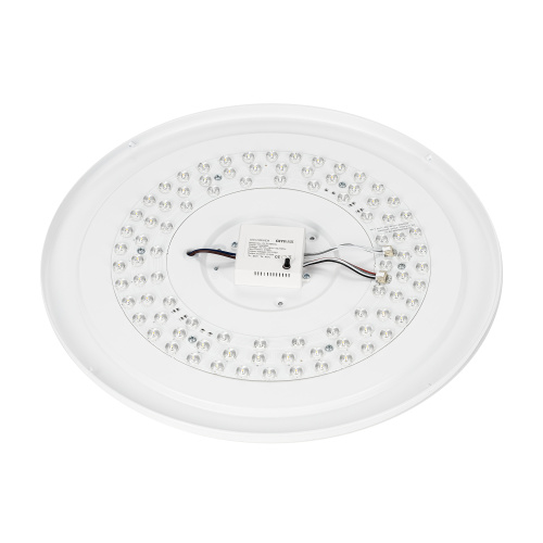 Citilux BOSS CL751451G LED RGB Светильник с пультом Чёрный с Золотом фото 15 Citilux BOSS CL751451G LED RGB Светильник с пультом Чёрный с Золотом фото 15