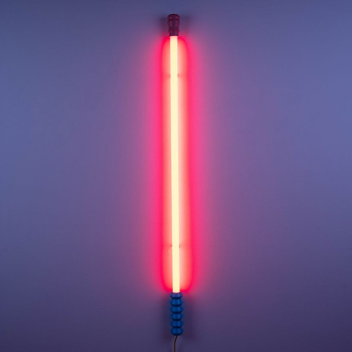 Настенный светильник Superlinea Red фото 2 Настенный светильник Superlinea Red фото 2