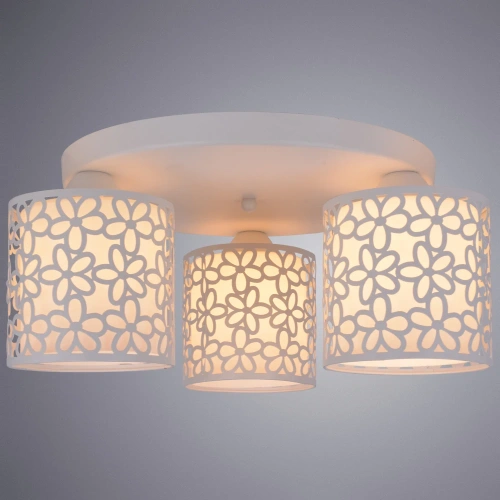 Потолочная люстра Arte Lamp TRAFORATO A8349PL-3WH фото 2 Потолочная люстра Arte Lamp TRAFORATO A8349PL-3WH фото 2
