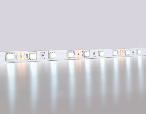 Светодиодная лента 24В 5050 60Led 14.4Вт/м 6500K IP20 5м фото 2 Светодиодная лента 24В 5050 60Led 14.4Вт/м 6500K IP20 5м фото 2