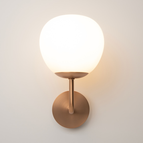 Настенный светильник (бра) Maytoni MOD221-WL-01-G фото 4 Настенный светильник (бра) Maytoni MOD221-WL-01-G фото 4