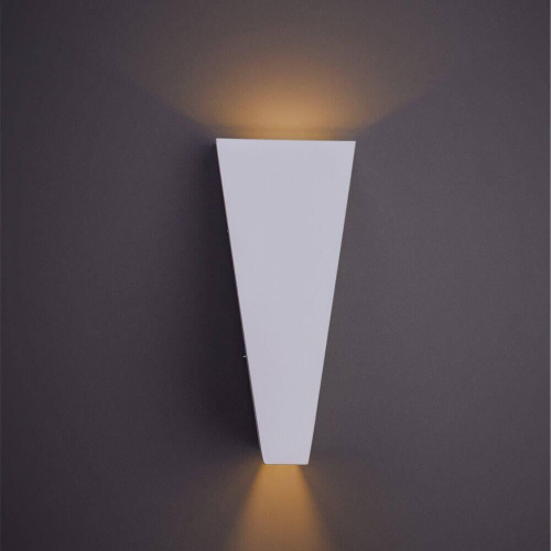 Уличный настенный светодиодный светильник Arte Lamp Cometa A1524AL-1WH фото 2