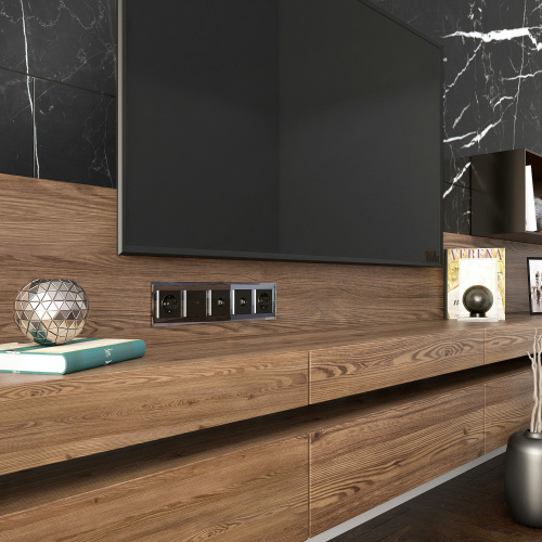 Рамка из стекла на 5 постов Diamant черный W0051208 фото 3 Рамка из стекла на 5 постов Diamant черный W0051208 фото 3