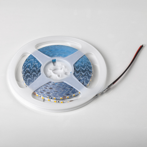420543-01 Лента LIGHTSTAR LED 24V 5W 5m/roll 120led/m 1000lm/m 3000K с клейкой лентой М3 фото 3
