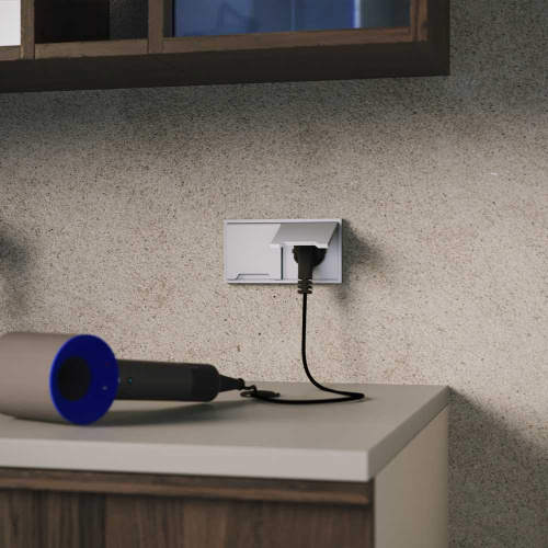 Накладка для розетки с заземлением, защитными шторками и крышкой, S70 (серый) Voltum VLS000816 фото 3