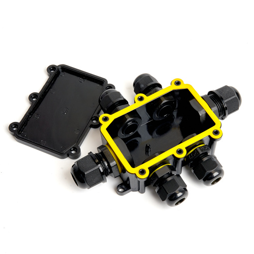 Коробка распределительная  LD526 водонепроницаемая на 6 выходов, 450V, 140х100х36, черный фото 7