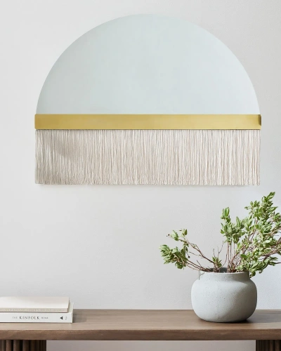 Декоративное зеркало "Арья" с белой бахромой