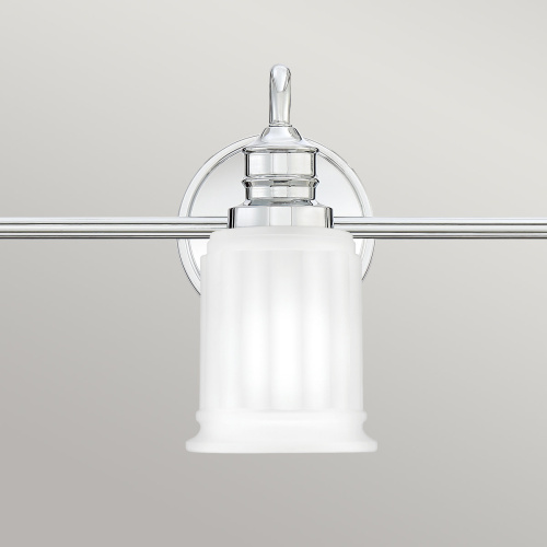 Бра для ванных комнат Quoizel, Арт. QZ-SWELL3-PC-BATH фото 3 Бра для ванных комнат Quoizel, Арт. QZ-SWELL3-PC-BATH фото 3