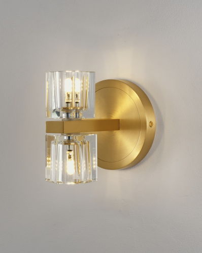 Светильник настенный Moderli V11016-2W Brass фото 10 Светильник настенный Moderli V11016-2W Brass фото 10