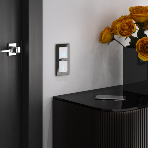 Сенсорный выключатель одноклавишный с подсветкой 1000 Вт (белый) W4510001 фото 3 Сенсорный выключатель одноклавишный с подсветкой 1000 Вт (белый) W4510001 фото 3