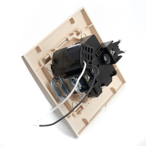 Розетка 1-местная с/з, STEKKER, PST16-9011-02 250В, 16А с защитной шторкой и с USB, серия Эрна, слоновая кость фото 2