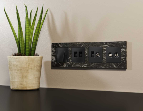 Лицевая панель для компьютерной/телефонной двойной розетки, черный Ambrella Volt AP8121 фото 3