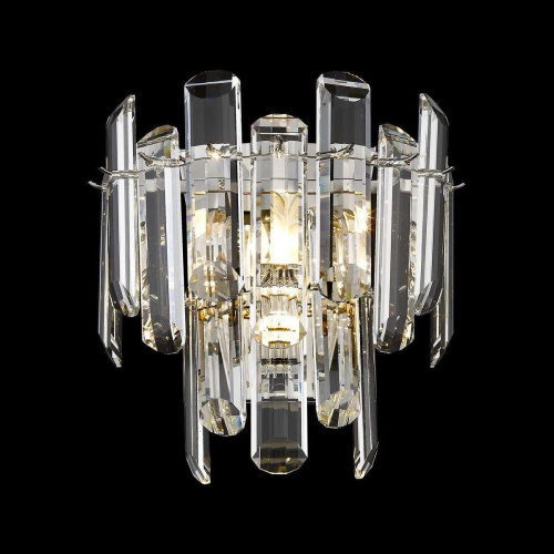 Настенный светильник Wertmark Lazzara WE107.02.101 Настенный светильник Wertmark Lazzara WE107.02.101