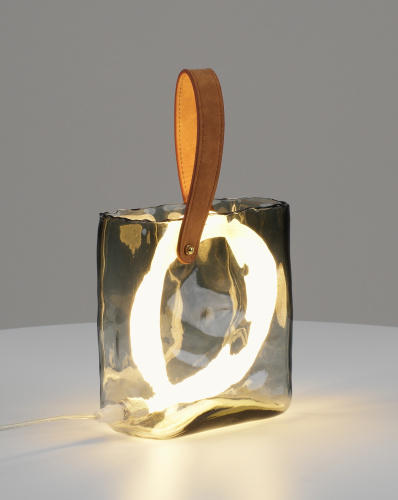 Лампа настольная светодиодная Moderli V11675-TL Bag фото 6 Лампа настольная светодиодная Moderli V11675-TL Bag фото 6