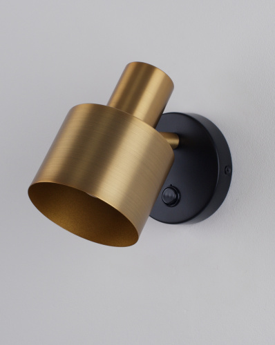 Светильник настенный Moderli V11274-1W Artis фото 7 Светильник настенный Moderli V11274-1W Artis фото 7