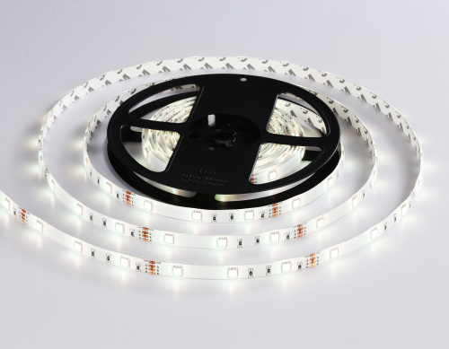 Комплект светодиодной ленты 12В 5050 30Led 7.2Вт/м Цветная RGB IP65 5м фото 16 Комплект светодиодной ленты 12В 5050 30Led 7.2Вт/м Цветная RGB IP65 5м фото 16