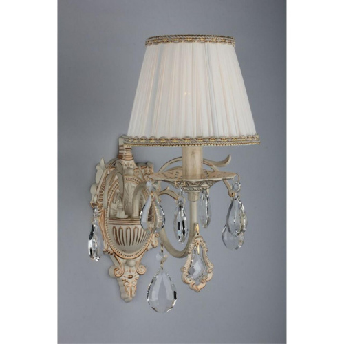 Светильник настенный (Бра) OML-60801-01 фото 4 Светильник настенный (Бра) OML-60801-01 фото 4