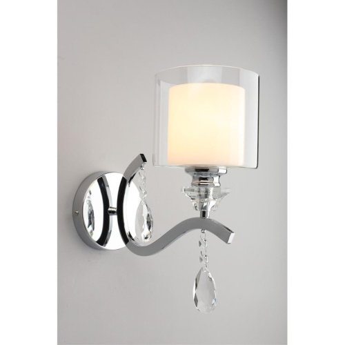 Светильник настенный (Бра) OML-70901-01 фото 5 Светильник настенный (Бра) OML-70901-01 фото 5