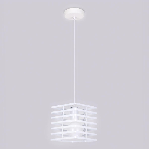 Подвесной светильник Ambrella light Traditional TR8410 Подвесной светильник Ambrella light Traditional TR8410