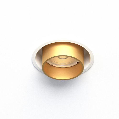 Встраиваемый спот Nowodvorski Mono Slide Gold/White 10798 Встраиваемый спот Nowodvorski Mono Slide Gold/White 10798