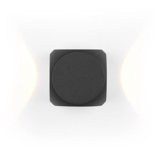 Уличный настенный светильник Outdoor O015WL-L4B