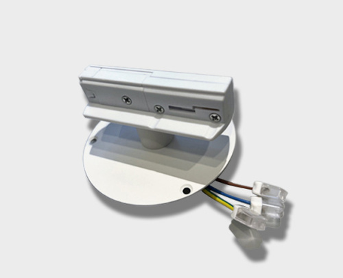 IT08-8017 white адаптер к треку для светильника IT08-8017 white адаптер к треку для светильника