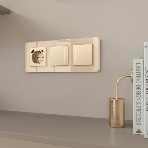 Рамка из стекла на 3 поста Elite айвори W0032443 фото 2 Рамка из стекла на 3 поста Elite айвори W0032443 фото 2