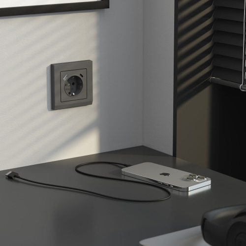 Розетка с заземлением, шторками и USB тип A+C (графит матовый) W1171764 фото 2 Розетка с заземлением, шторками и USB тип A+C (графит матовый) W1171764 фото 2