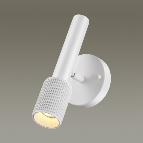 4239/1W HIGHTECH ODL21 321 белый/металл Настенный св-ник выкл на плафоне IP20 LED GU10 max 10W MEHARI фото 3