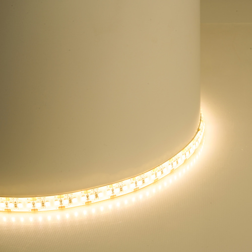 Светодиодная Светодиодная LED лента Feron LS626, 180SMD(2835)/m 17W/m 12V 5000*10*1,22мм 3000К IP65 фото 5