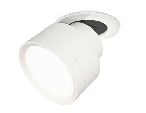 Комплект спота Ambrella light Techno Spot XM (A2241, A2105, C8101, N8112) XM8101500