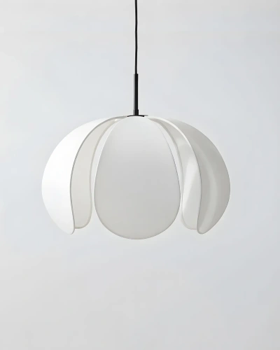 Чёрный подвесной светильник "Флэк" с белым абажуром