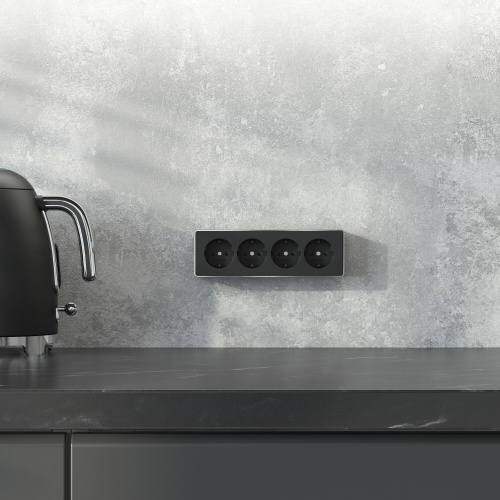 Розетка четверная с заземлением и шторками Gallant черный/хром W5072258 фото 4 Розетка четверная с заземлением и шторками Gallant черный/хром W5072258 фото 4