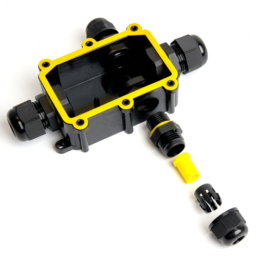 Коробка распределительная STEKKER LD524 ,  водонепроницаемая на 4 выхода, 450V, 140х100х36, черный фото 9