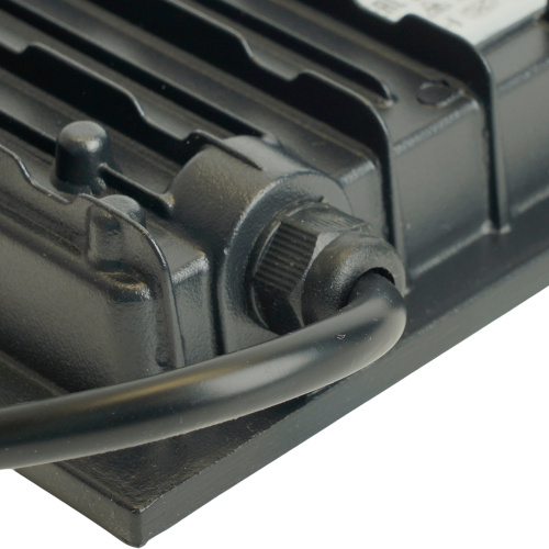 Светодиодный прожектор SAFFIT SFL51-100 IP65 100W 6500K черный фото 5