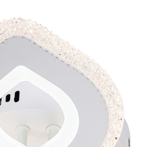 Потолочный светильник Escada 10264/3 LED*61W White фото 3 Потолочный светильник Escada 10264/3 LED*61W White фото 3