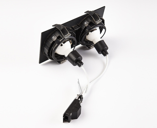 DE-202 black светильник встраиваемый поворотный фото 2 DE-202 black светильник встраиваемый поворотный фото 2