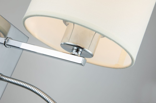 Настенный светильник Escada 552/A LED*1W+E27*60W Chrome/White фото 5 Настенный светильник Escada 552/A LED*1W+E27*60W Chrome/White фото 5