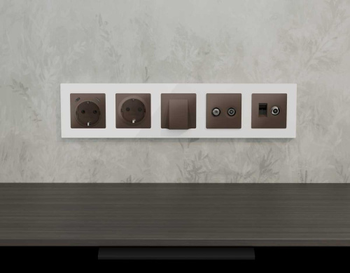 Лицевая панель AMBRELLA VOLT ALFA AP6433