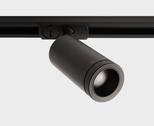 IT02-021 black 3000K светильник трековый