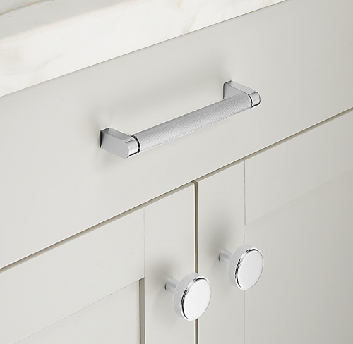 Ручка-скоба Lambeth Knurled L.60.9 Polished Chrome фото 2